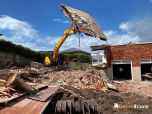 excavator-home-demolitions