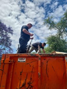 traders-levelling-bins-demolition-process
